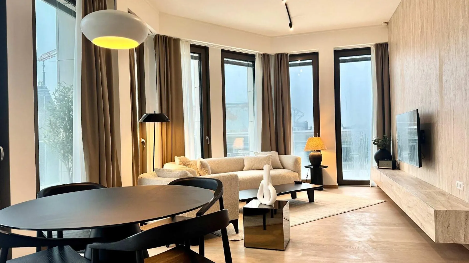 Voya Zenit-Luxurious City Apt W Stunning Views & Concierge Apartment Luxembourg Luxembourg